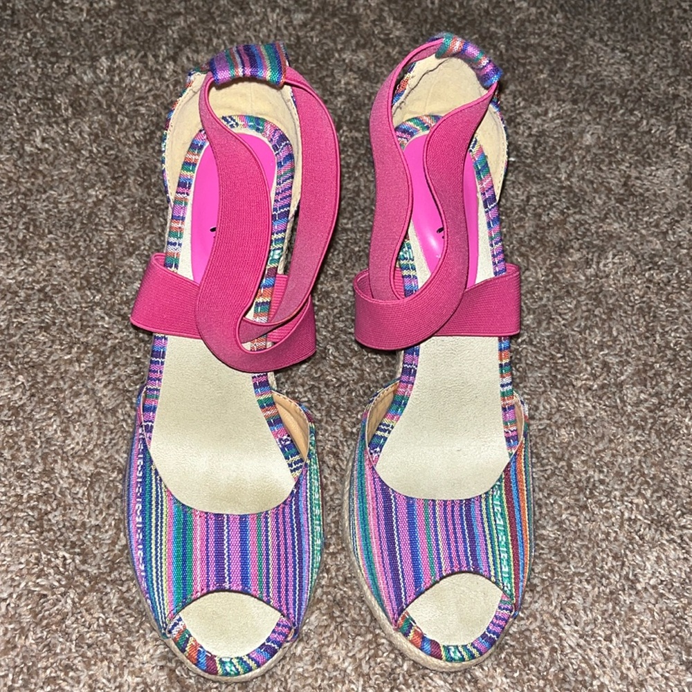 DIBA True Multi colored rope wedges. 9